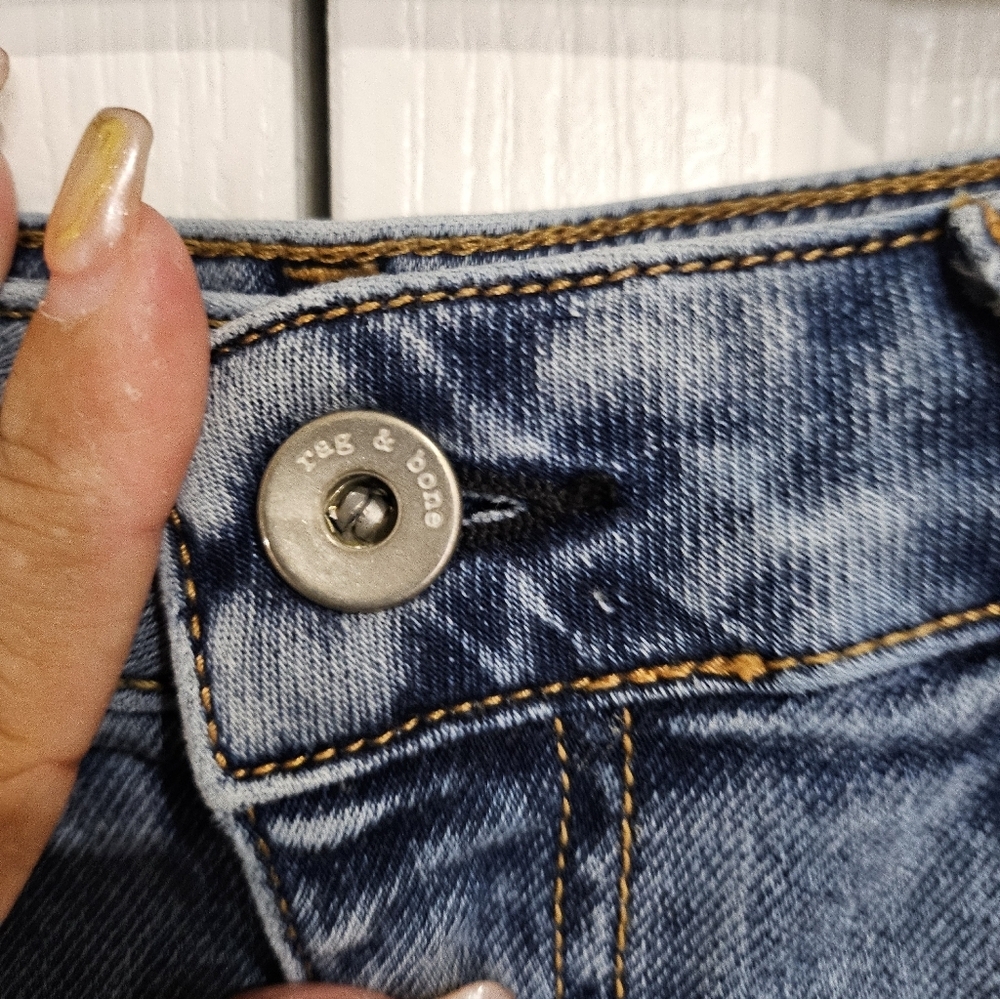 Rag & Bone LOW Rise Denim Wemen's Shorts Light Wash Frayed HemY2K Designer 29. - Picture 4 of 10
